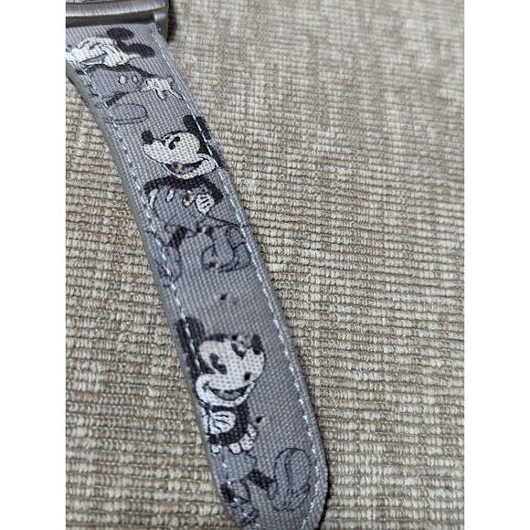 Genuine Disney Limited Release Pie Eyed Mickey Mouse Women's Wrist Watch Grey - Picture 8 of 8